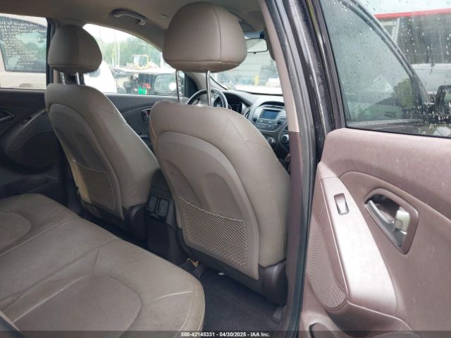 KM8JU3AG8FU003411 Hyundai TUCSON SE