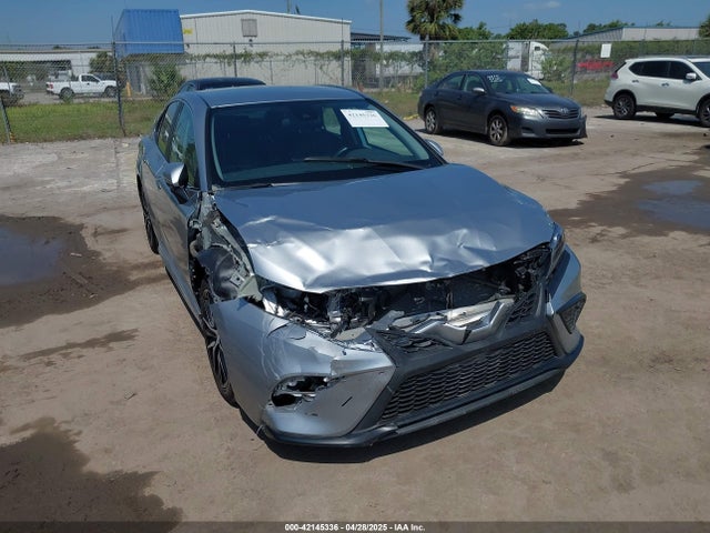 4T1G11AKXRU858255 Toyota CAMRY SE