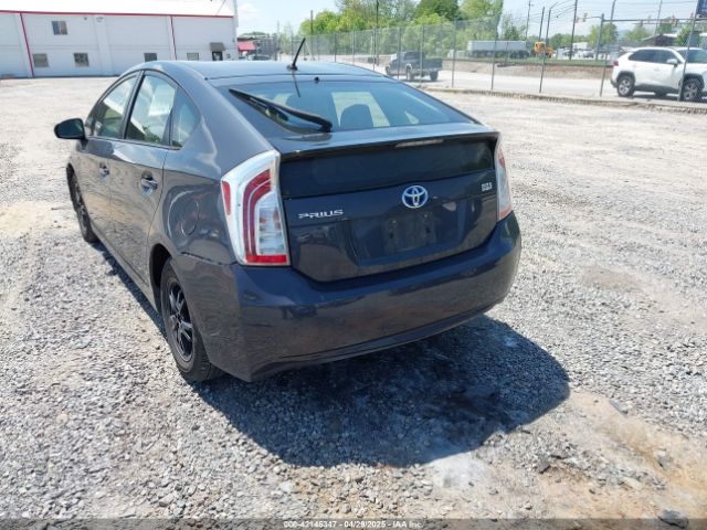 JTDKN3DU5E0391615 Toyota Prius Two