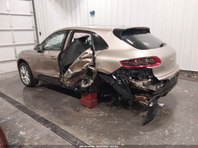 2016 PORSCHE MACAN WP1AB2A55GLB45496 Photo 2