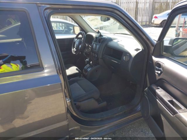 1C4NJRFB8HD190411 Jeep Patriot Latitude 4x4