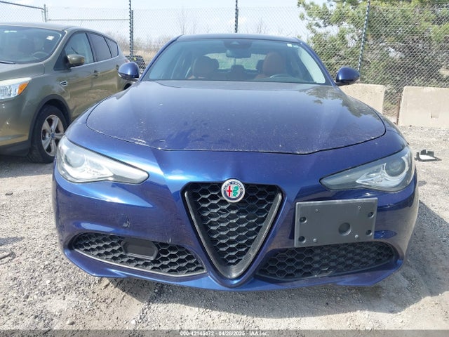 ZARFAEEN5J7580384 Alfa Romeo Giulia Ti Lusso Awd
