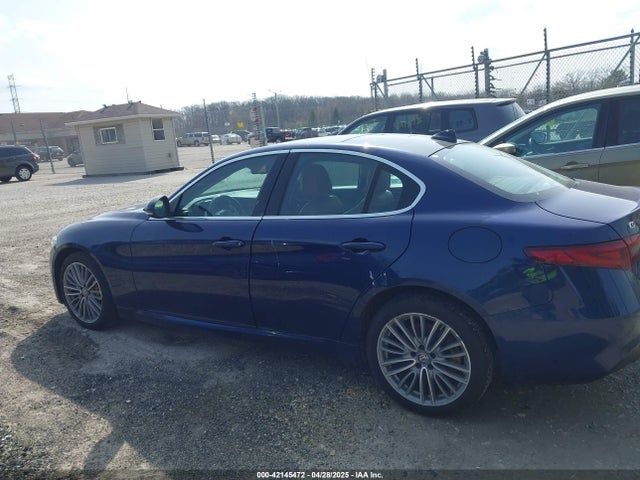 ZARFAEEN5J7580384 Alfa Romeo Giulia Ti Lusso Awd