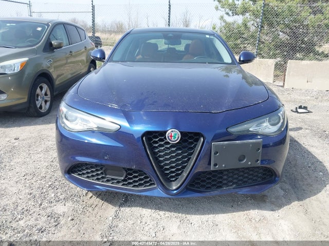 ZARFAEEN5J7580384 Alfa Romeo Giulia Ti Lusso Awd