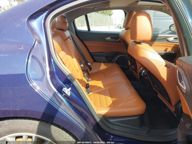 ZARFAEEN5J7580384 Alfa Romeo Giulia Ti Lusso Awd
