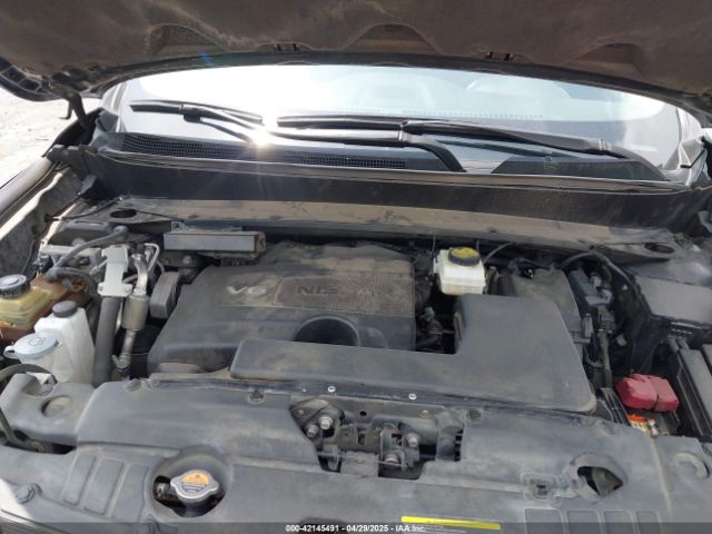 5N1DR2MN5HC913867 Nissan Pathfinder Sv