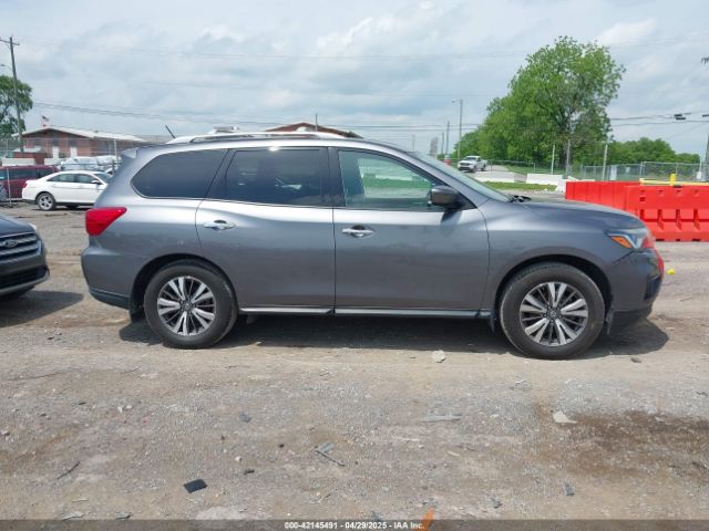 5N1DR2MN5HC913867 Nissan Pathfinder Sv