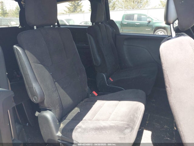 2C4RDGCG5ER118930 Dodge Grand Caravan Sxt