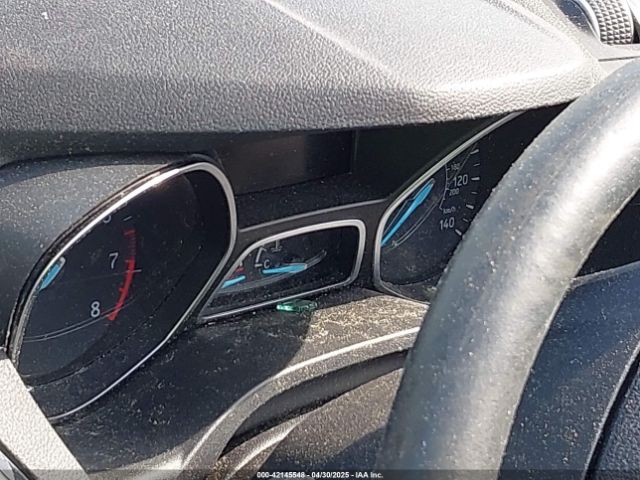 1FMCU0JD3HUA57747 Ford Escape Titanium