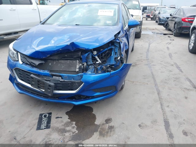 1G1BE5SM8J7247145 Chevrolet Cruze Lt Auto