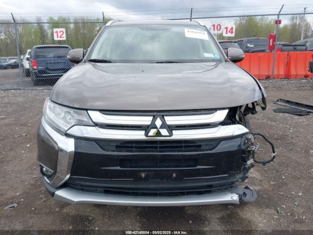 JA4AZ3A35HZ070275 Mitsubishi Outlander Sel