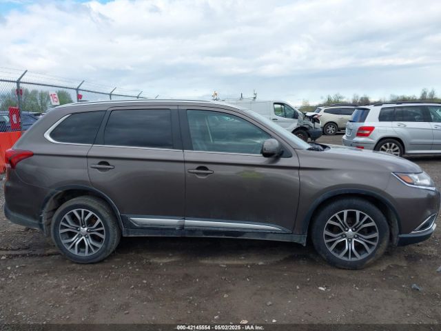 JA4AZ3A35HZ070275 Mitsubishi Outlander Sel