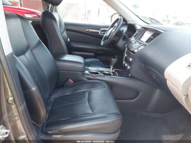 5N1AR2MN8FC693981 Nissan Pathfinder Platinum