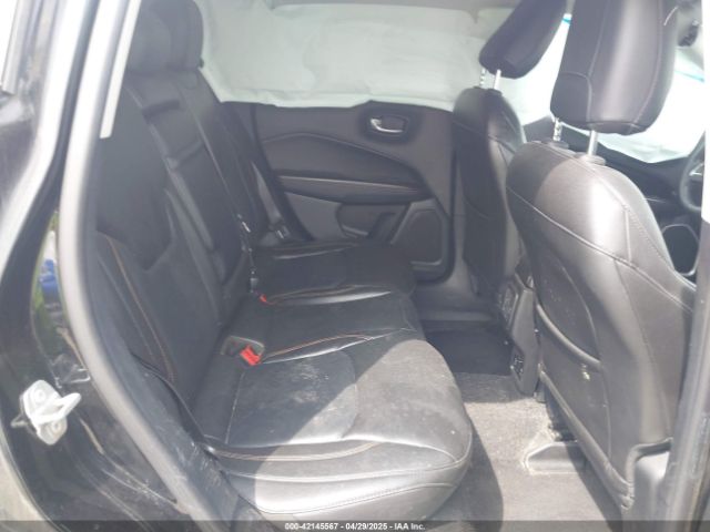 3C4NJDCB7JT332674 Jeep Compass Limited 4x4