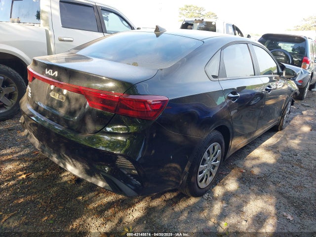 3KPF24AD9RE820207 KIA FORTE LX