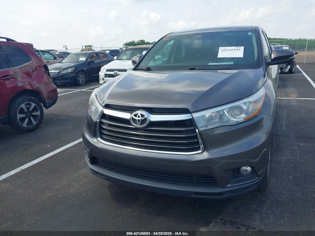 Toyota Highlander Le Plus V6 2015 5TDZKRFH6FS089789 Image 12