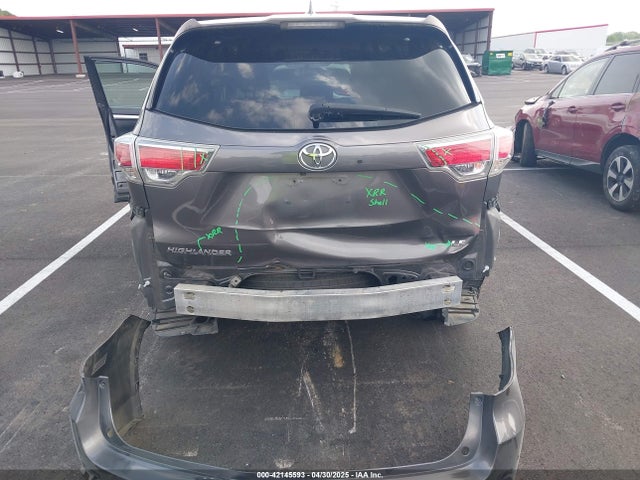 Toyota Highlander Le Plus V6 2015 5TDZKRFH6FS089789 Image 6