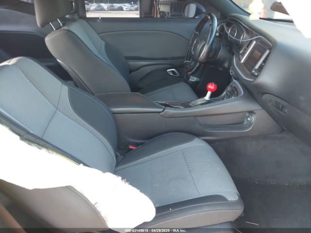 2016 DODGE CHALLENGER 2C3CDZBTXGH284650 Photo 4
