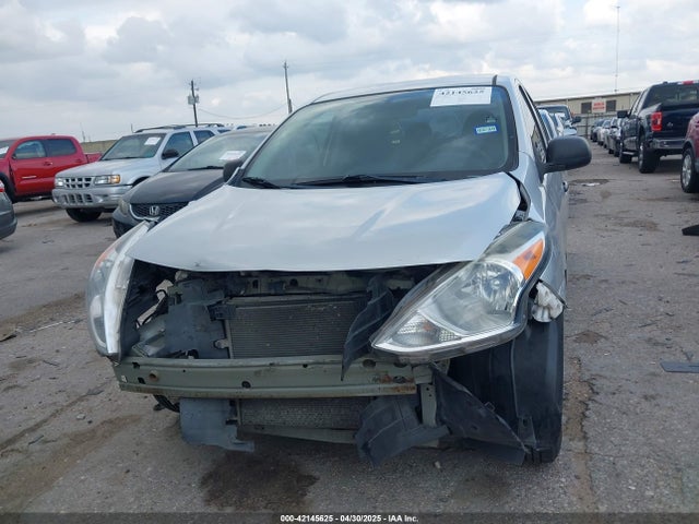 3N1CN7AP6FL829009 Nissan Versa 1.6 S+