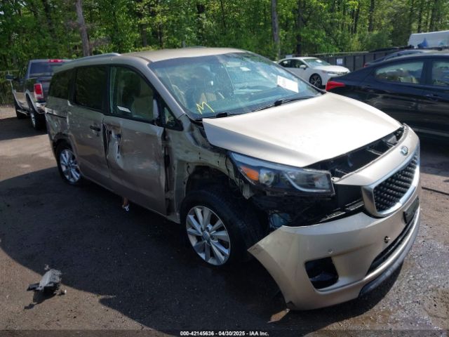 KNDMB5C14H6238410 auction archive image