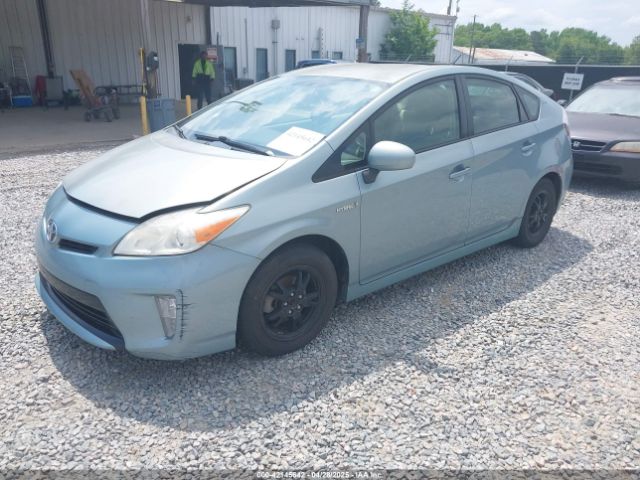 JTDKN3DUXF1884511 Toyota Prius Two