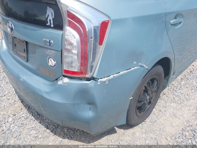 JTDKN3DUXF1884511 Toyota Prius Two