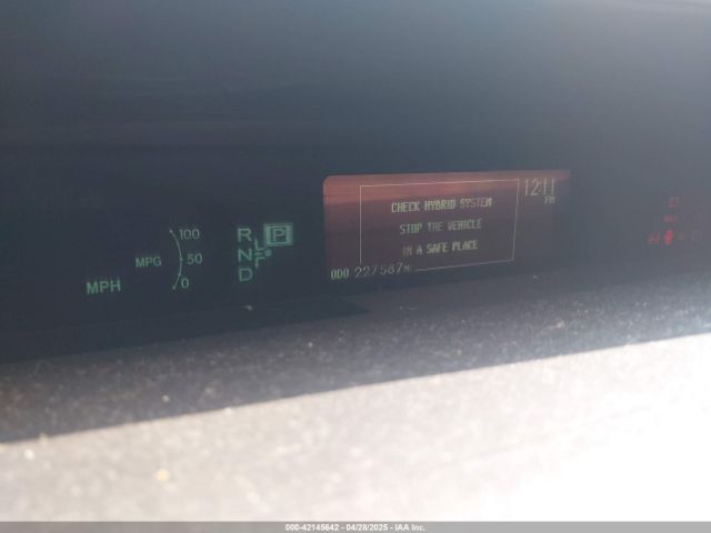 JTDKN3DUXF1884511 Toyota Prius Two
