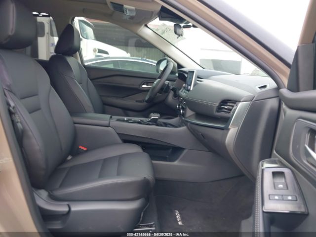 2025 NISSAN ROGUE 5N1BT3BA3SC673997 Photo 4