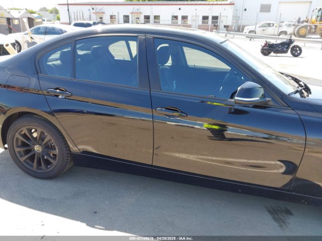 WBA8E1G52GNU12202 BMW 320i