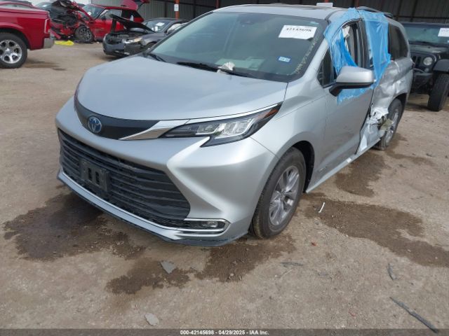 2021 TOYOTA SIENNA 5TDYRKEC9MS041334 Photo 1