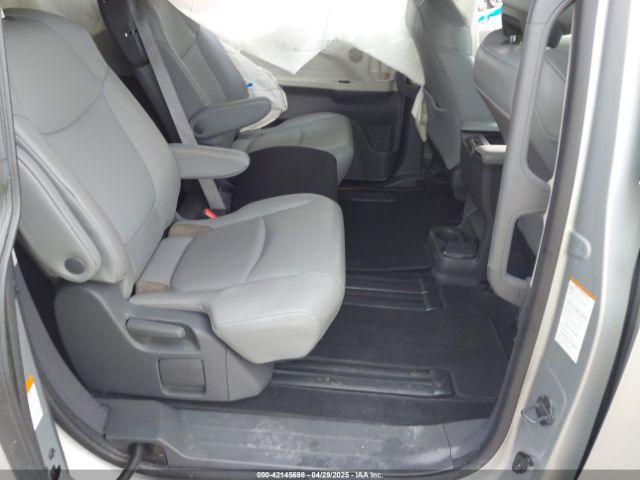 2021 TOYOTA SIENNA 5TDYRKEC9MS041334 Photo 7