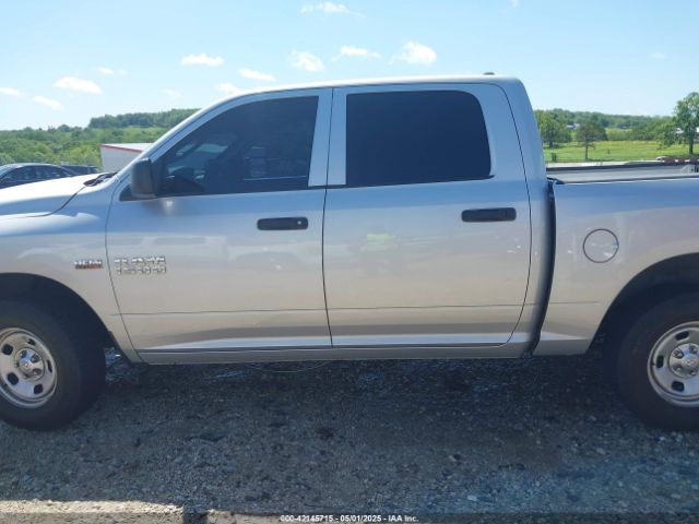 1C6RR7KT5JS162541 RAM 1500 Tradesman  4x4 5'7 Box