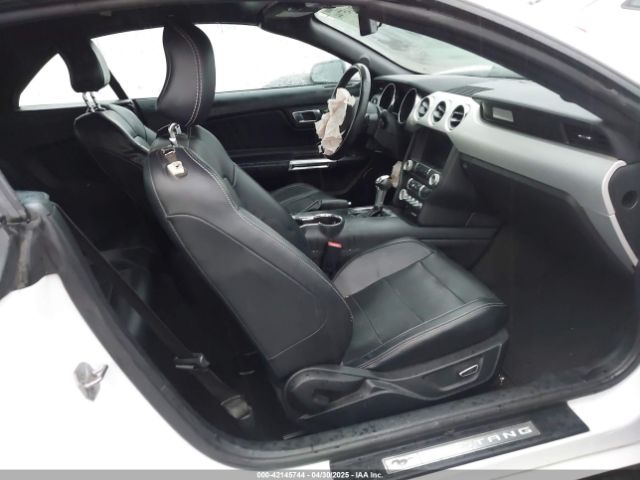 2016 FORD MUSTANG 1FATP8UH0G5274518 Photo 4