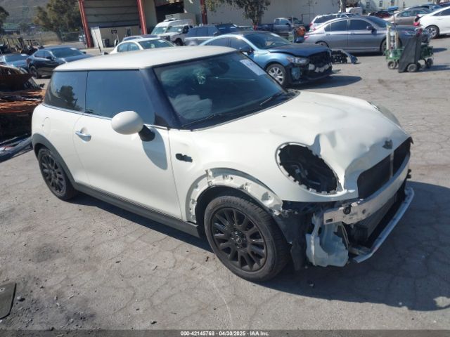 2018 MINI HARDTOP WMWXP5C53J3C65056 Photo 0