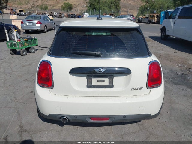 WMWXP5C53J3C65056 Mini Hardtop Cooper/oxford Edition