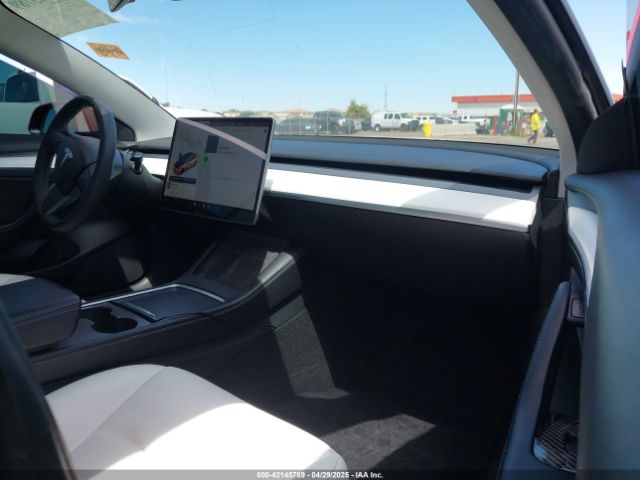 5YJ3E1EA9MF097437 Tesla Model 3 Standard Range Plus Rear-wheel Drive