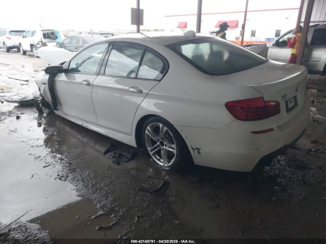 2016 BMW 528I WBA5A7C56GG145674 Photo 2