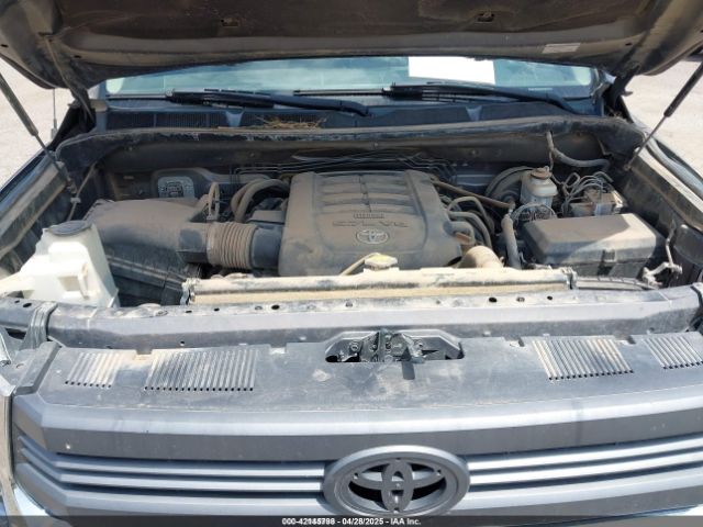 5TFDW5F15EX361607 Toyota Tundra Sr5 5.7l V8