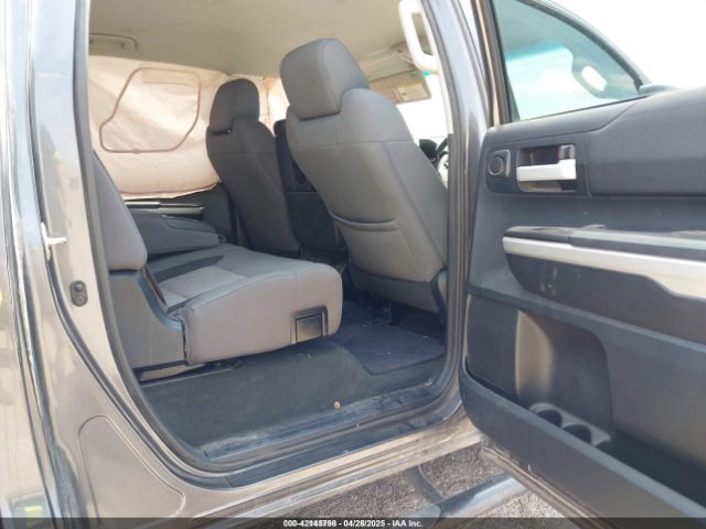 5TFDW5F15EX361607 Toyota Tundra Sr5 5.7l V8