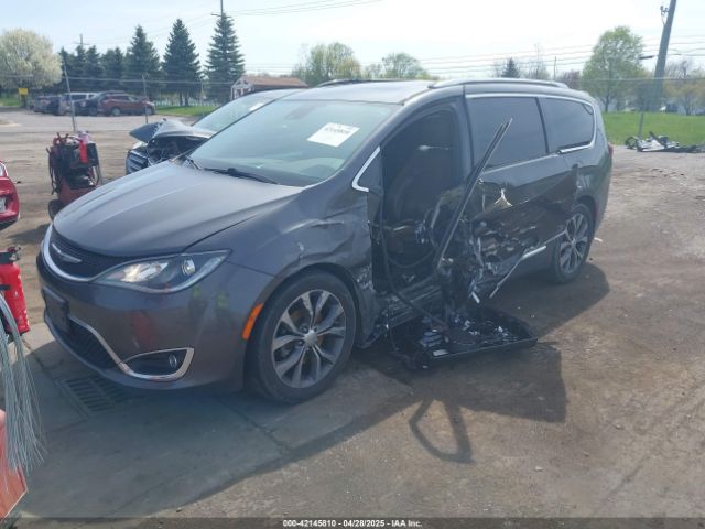2017 CHRYSLER PACIFICA 2C4RC1GGXHR504970 Photo 1