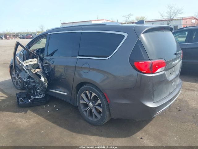 2017 CHRYSLER PACIFICA 2C4RC1GGXHR504970 Photo 2