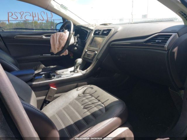 3FA6P0HDXER216495 Ford FUSION SE