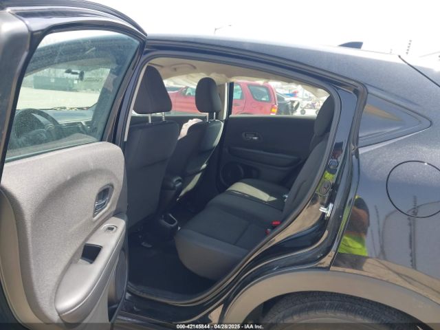 3CZRU6H38NM736373 Honda Hr-v Awd Lx