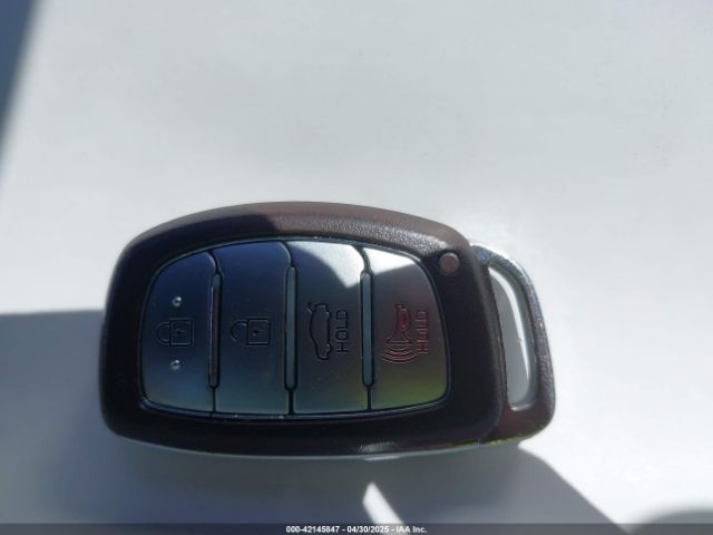 KMHD84LF8HU262379 Hyundai Elantra Limited
