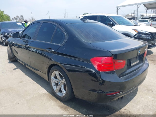 WBA3C1C54EK109930 BMW 328I