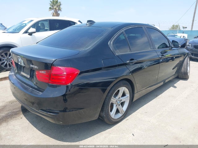 WBA3C1C54EK109930 BMW 328I