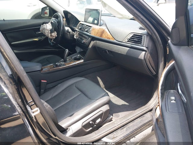 WBA3C1C54EK109930 BMW 328I