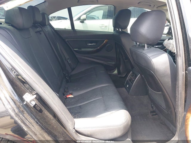 WBA3C1C54EK109930 BMW 328I