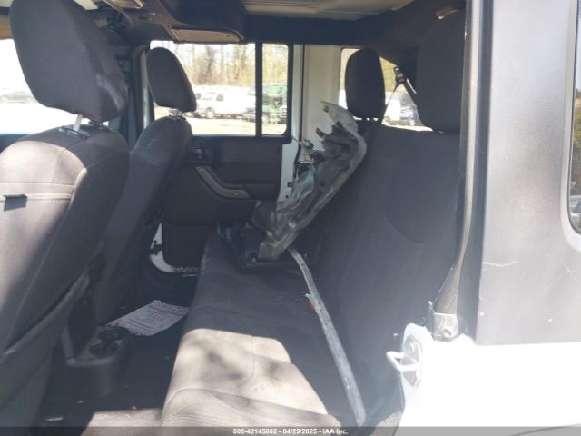 1C4HJWDG0HL639564 Jeep Wrangler Unlimited Sport 4x4