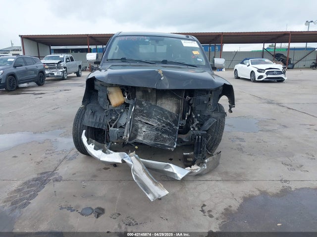 1N6BA0ED6FN506832 Nissan TITAN SV